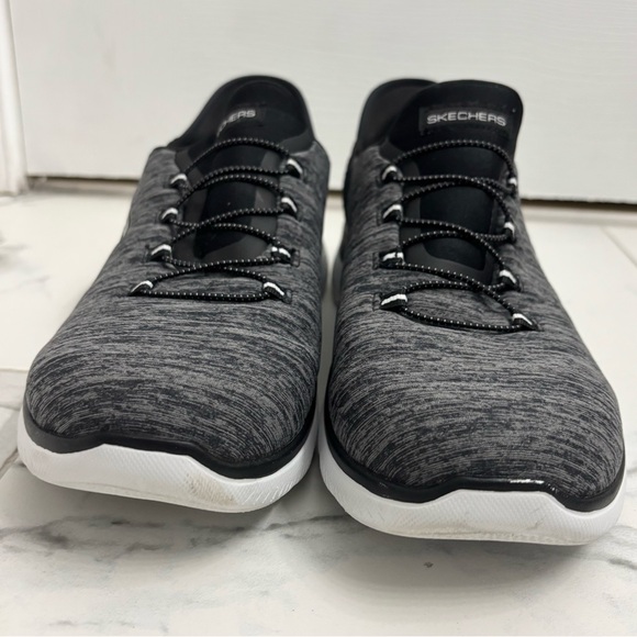 Skechers Slip Ins Hands Free Sneakers Womens 11 Black Grey Summits Shoes - Picture 2 of 7